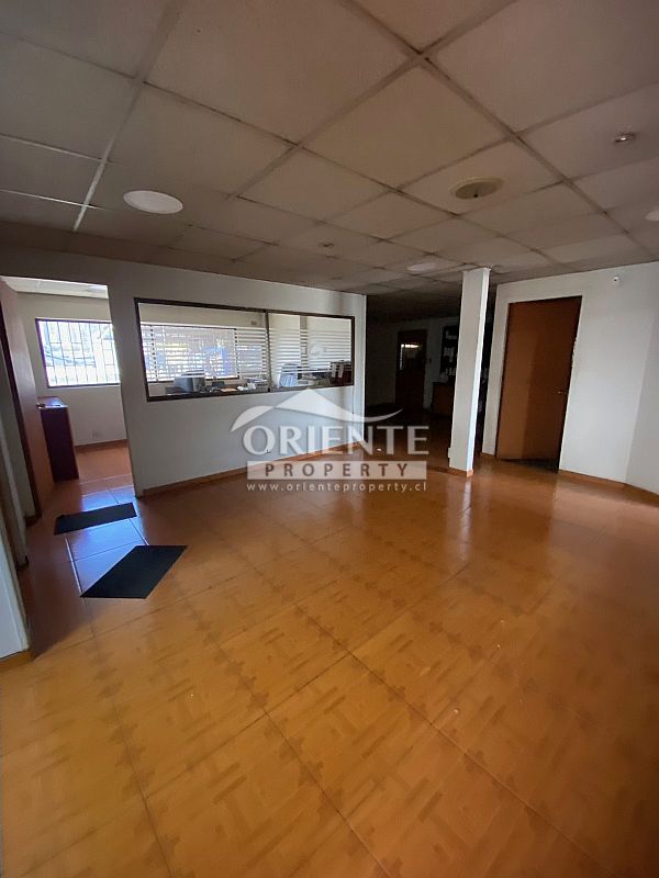 Local comercial en venta en Independencia — foto 2