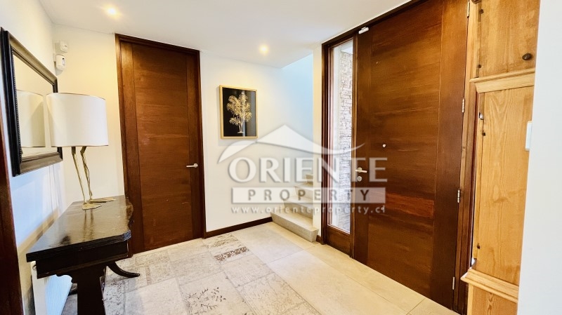 Casa en venta en Lo Barnechea — foto 2