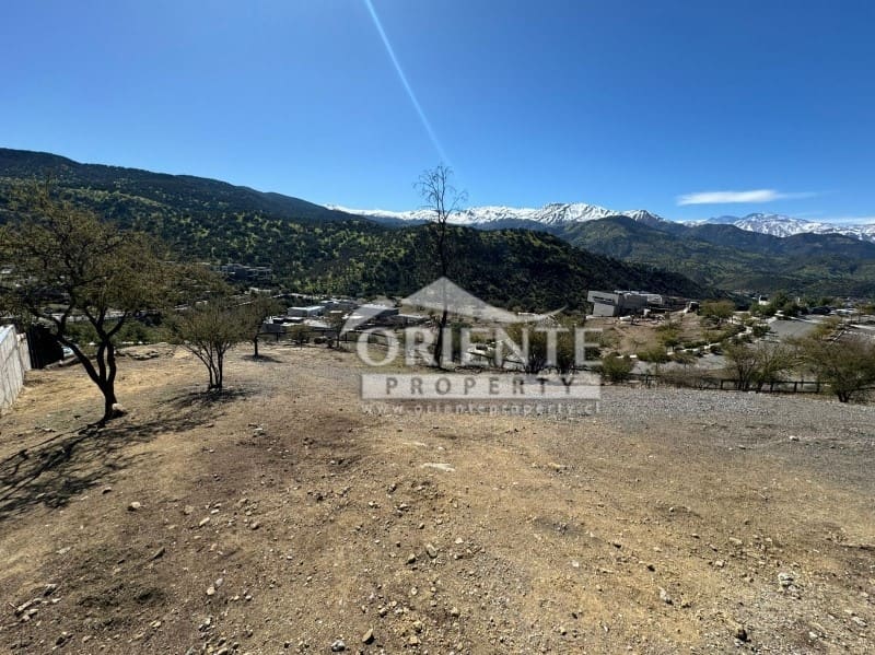 Terreno en venta en Lo Barnechea — foto 1