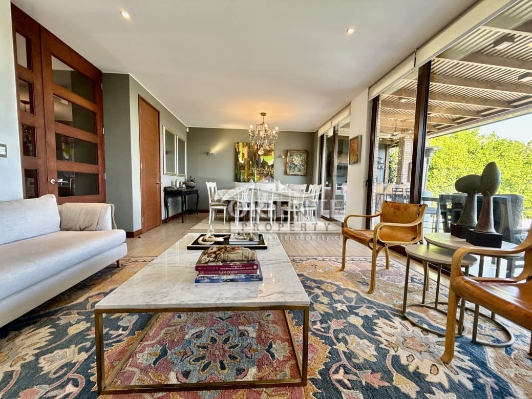Casa en venta en Lo Barnechea — foto 1
