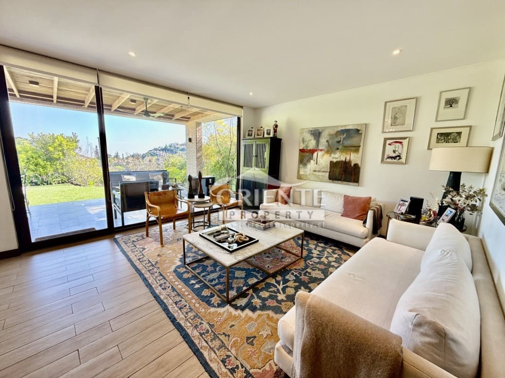 Casa en venta en Lo Barnechea — foto 2