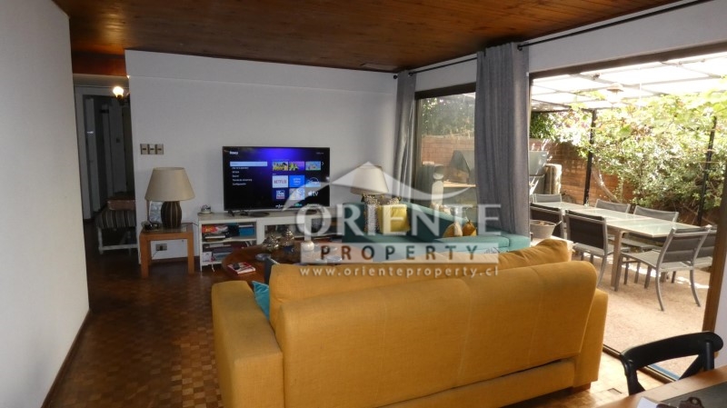 Casa en venta en Vitacura — foto 1