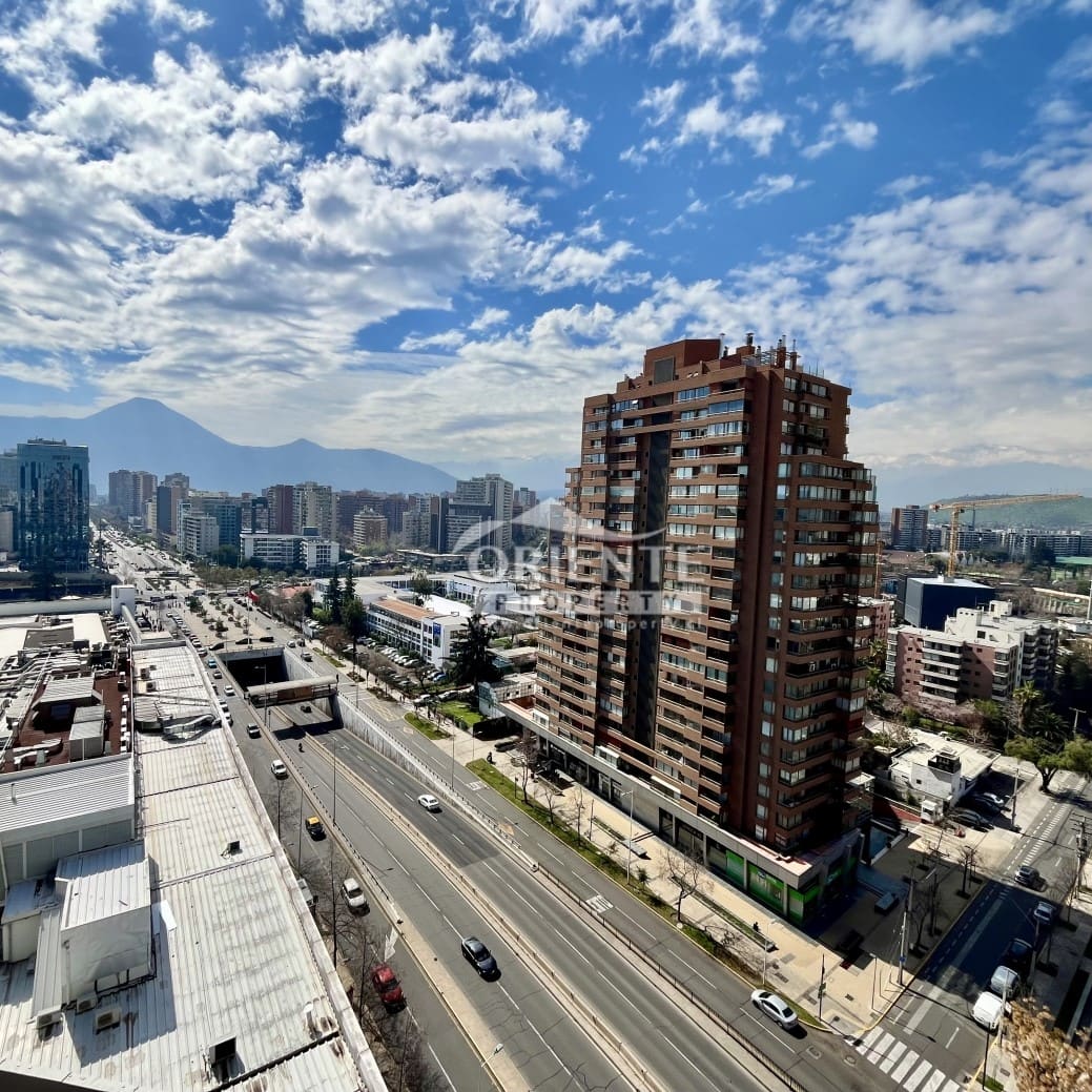 Departamento en arriendo en Las Condes — foto 1